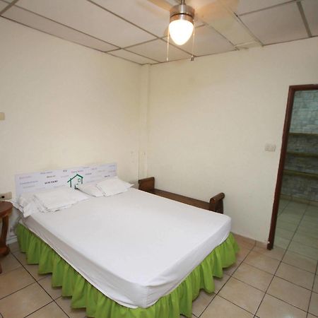 Hostal Casa Verde Santa Ana Eksteriør bilde