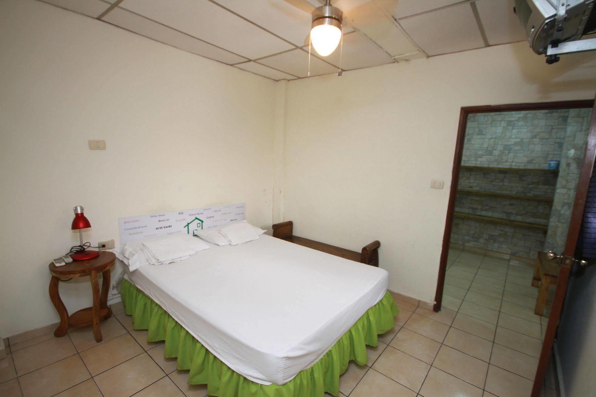 Hostal Casa Verde Santa Ana Eksteriør bilde